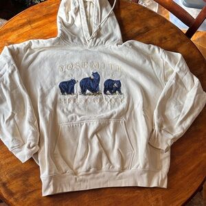Cream Yosemite Hoodie with Bear Design